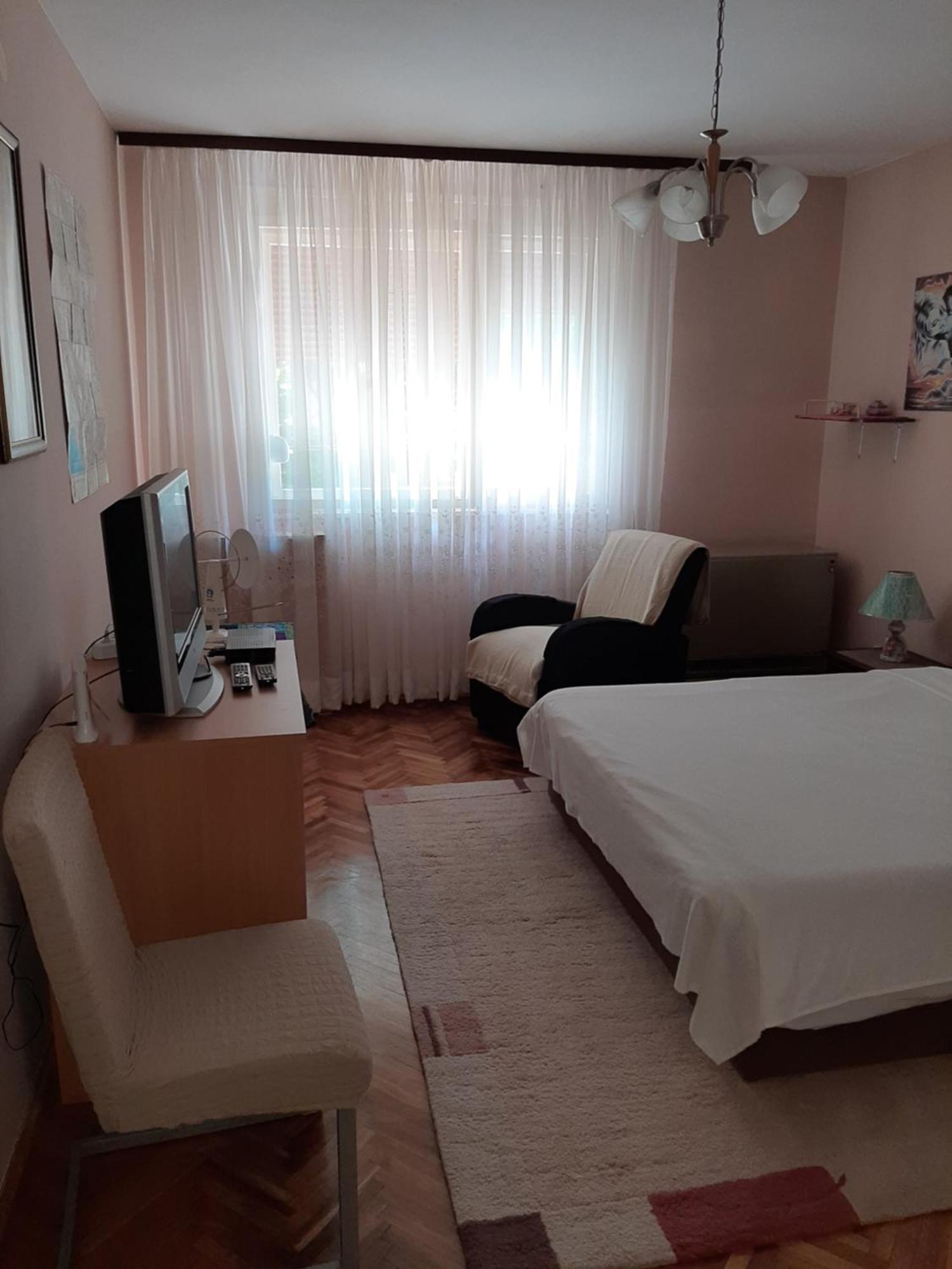 Anka Apartman Jagodina Kültér fotó